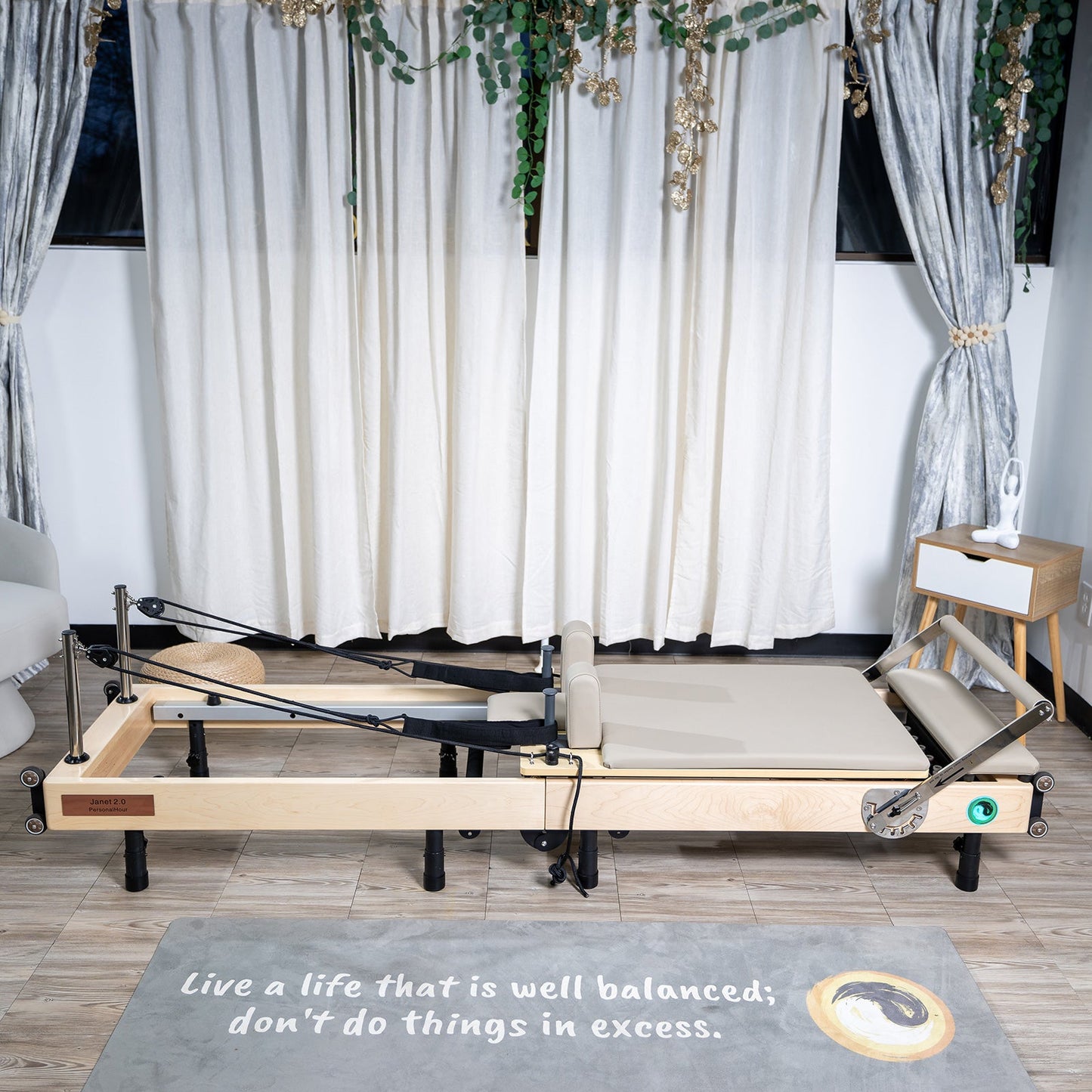 With Large Smart Screen - Janet Elite 2.0 – Foldable Pilates Reformer - RE015